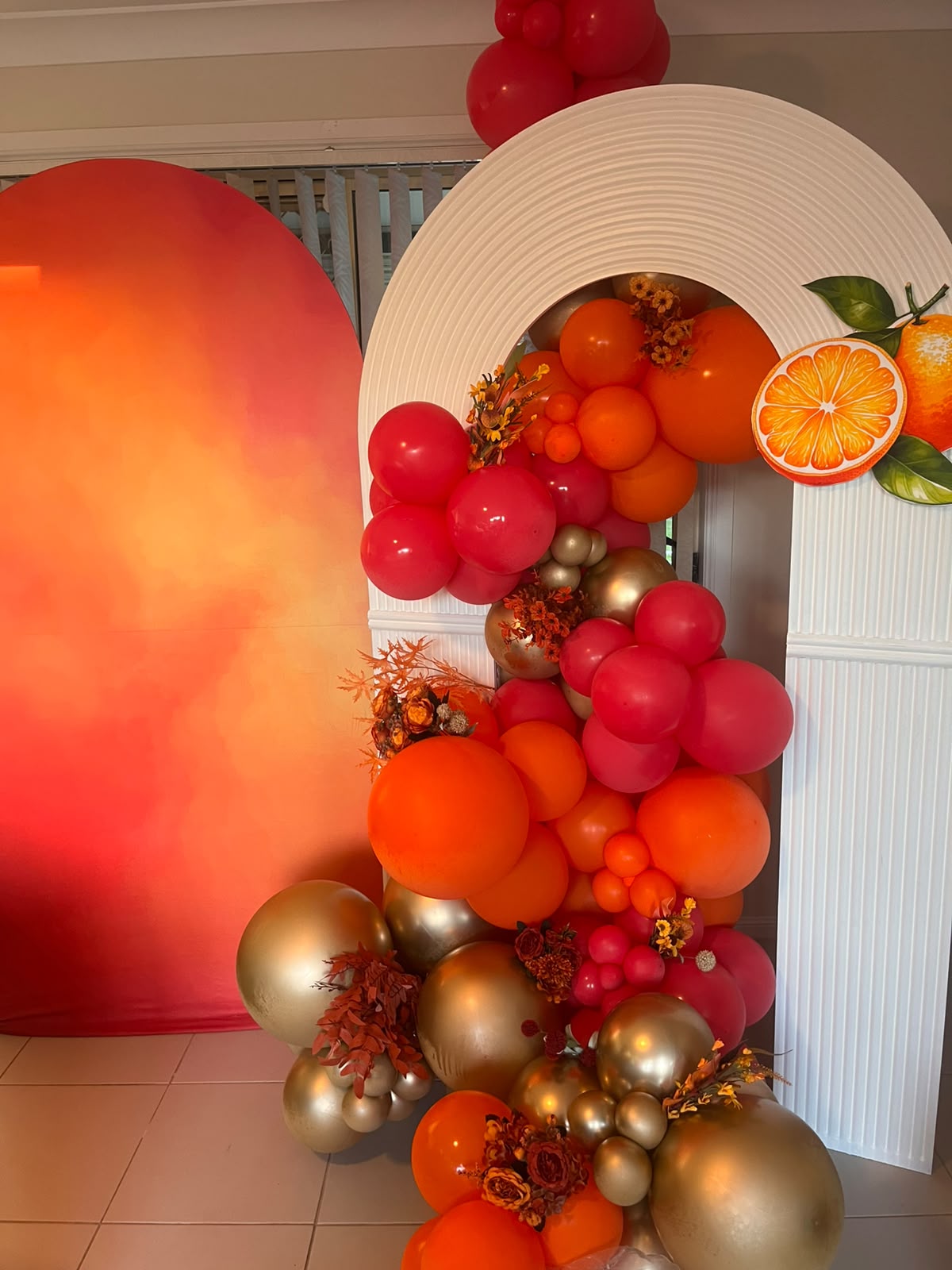 Birthday Tropical Sunset Collection balloon backdrop